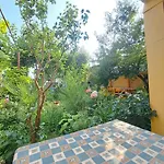 Family Magnolia - Summer Πανσιόν 3*